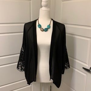 Black embroidered kimono with lace details